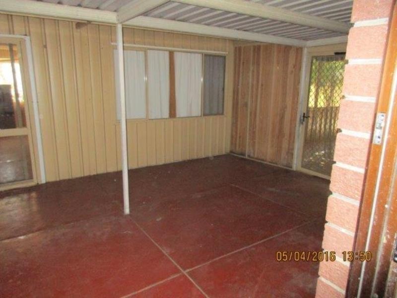 18 Watsonia Street, Maddington WA 6109