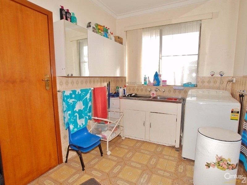 30 Wolya Way, Westminster WA 6061