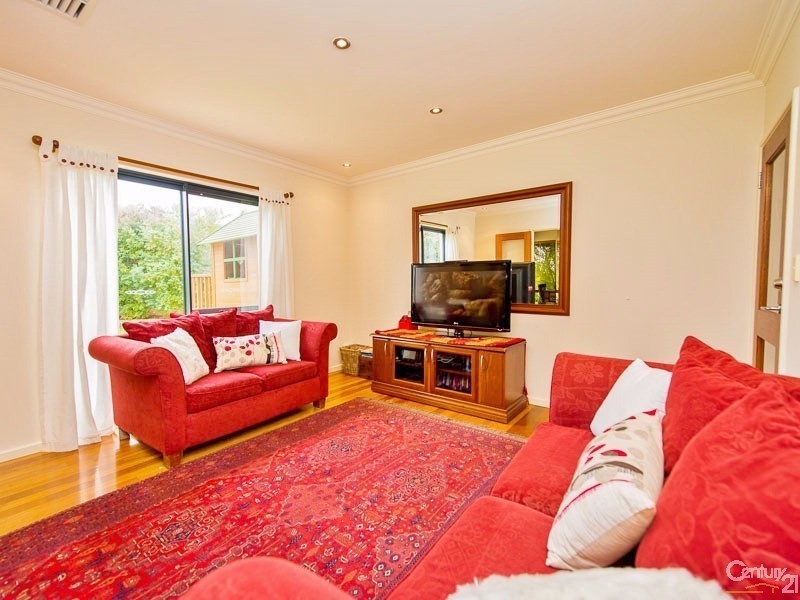 18 Meredith Way, Dianella WA 6059