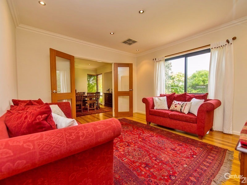 18 Meredith Way, Dianella WA 6059