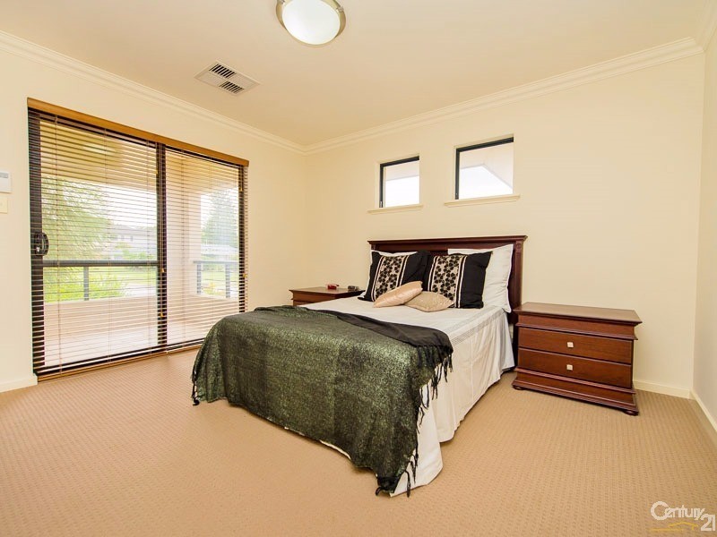 18 Meredith Way, Dianella WA 6059