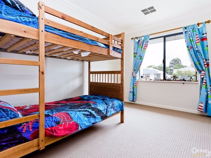 18 Meredith Way, Dianella WA 6059