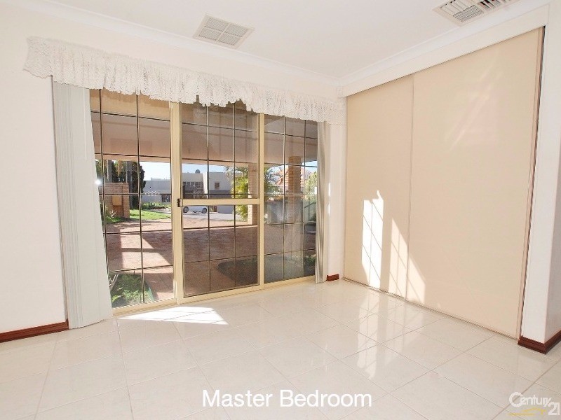 21 Barberry Court, Dianella WA 6059