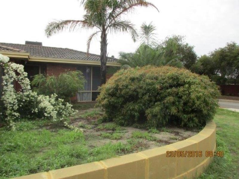 102 Maguire Avenue, Beechboro WA 6063