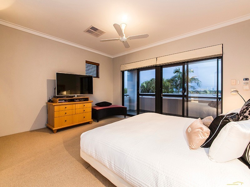 38 Malba Crescent, Dianella WA 6059