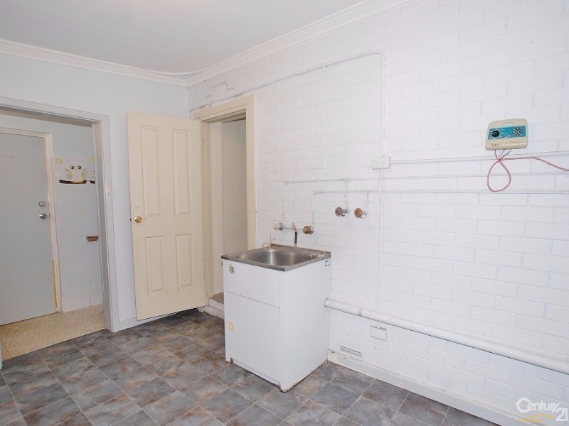 7  Dallwin Street, Dianella WA 6059