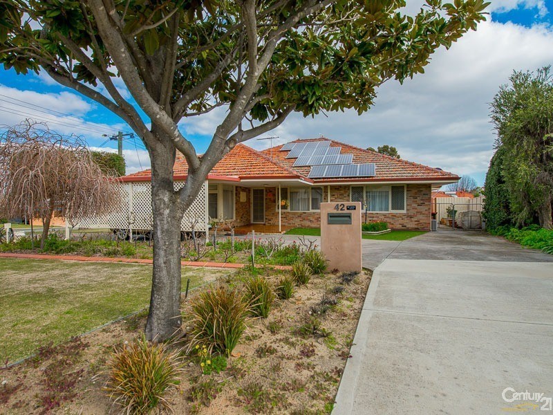 42 Malba Crescent, Dianella WA 6059