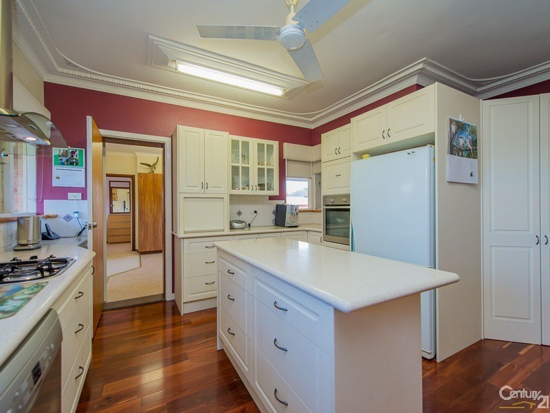 42 Malba Crescent, Dianella WA 6059