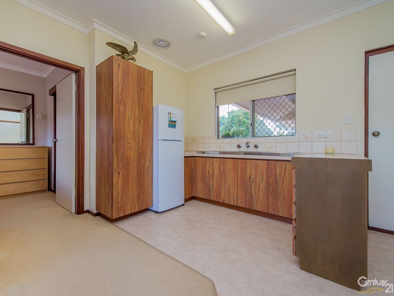 42 Malba Crescent, Dianella WA 6059