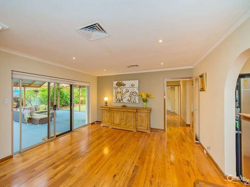 63 Ashington Street, Dianella WA 6059