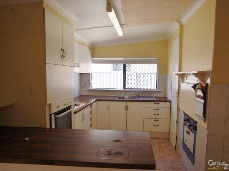 18 New Bond Street, Midland WA 6056