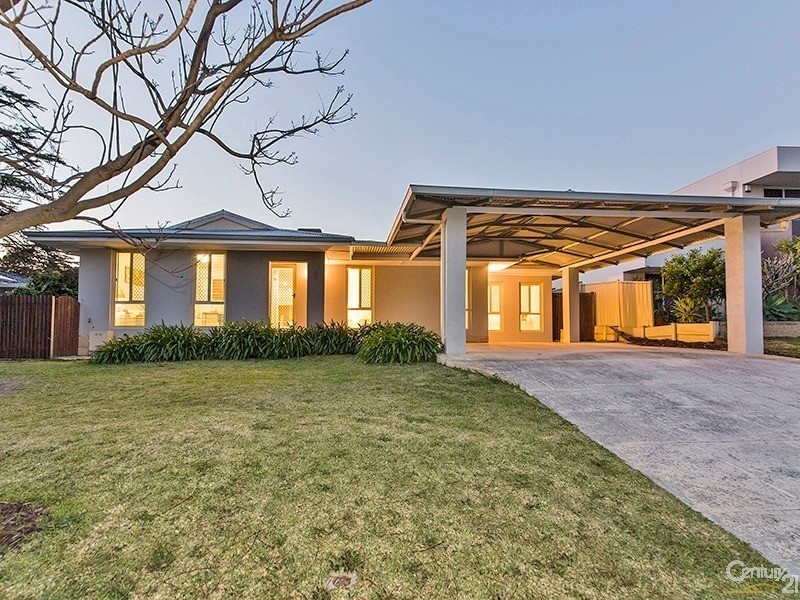 8 Rochester Way, Dianella WA 6059