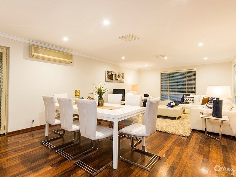 8 Rochester Way, Dianella WA 6059