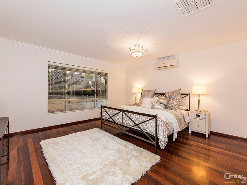 8 Rochester Way, Dianella WA 6059