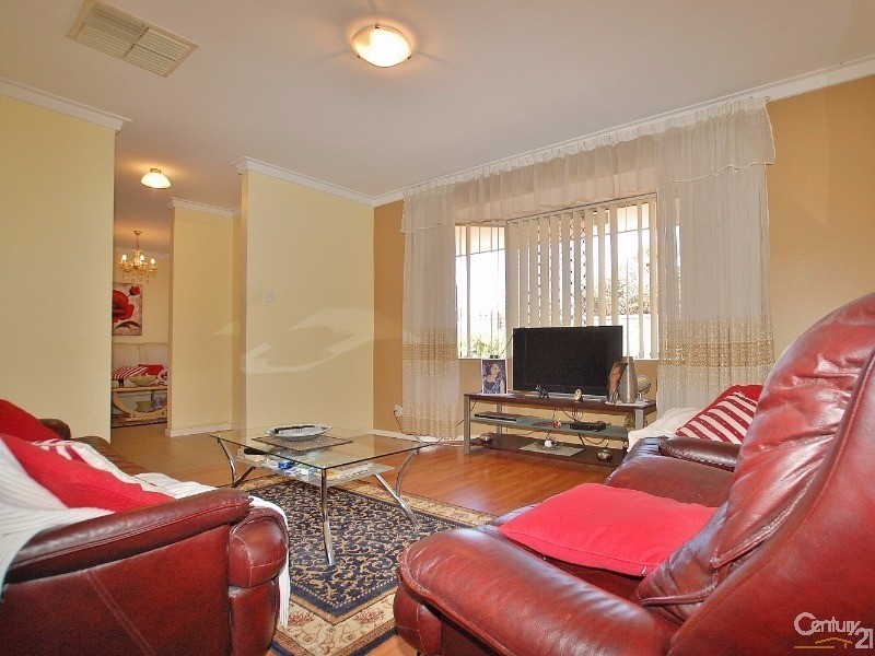 1/353 Light Street, Dianella WA 6059