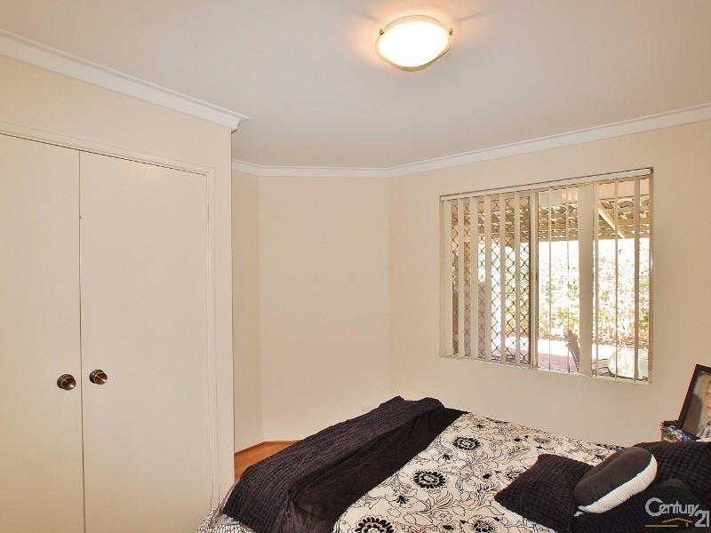 1/353 Light Street, Dianella WA 6059