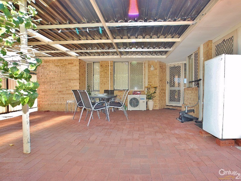 1/353 Light Street, Dianella WA 6059