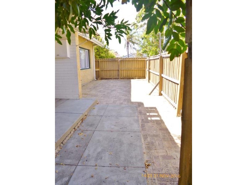 21 Stroughton Road, Westminster WA 6061