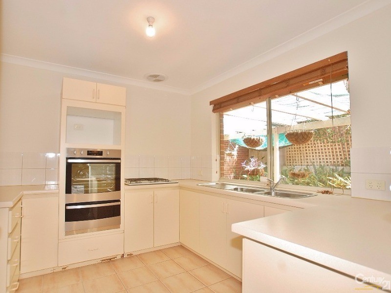 7/17 Hayes Avenue, Yokine WA 6060