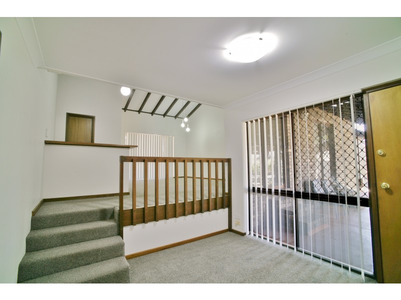 21 Nicholli St, Duncraig WA 6023