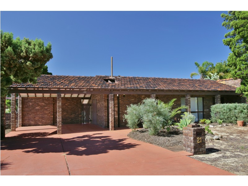 21 Nicholli St, Duncraig WA 6023