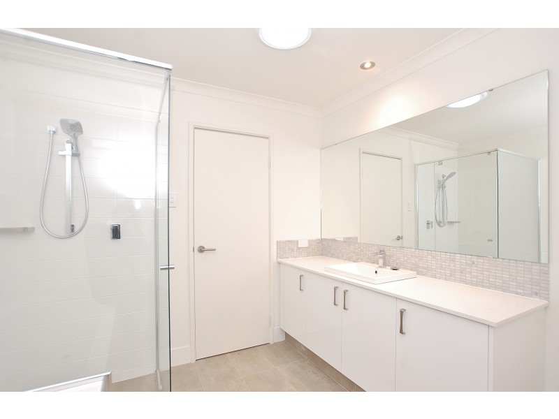 1/12 Pola Street, Dianella WA 6059