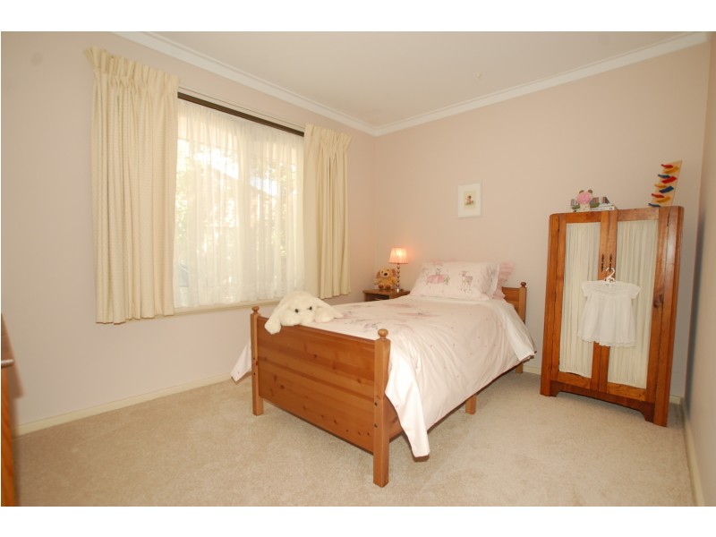 28 Havenvale Crescent, Dianella WA 6059