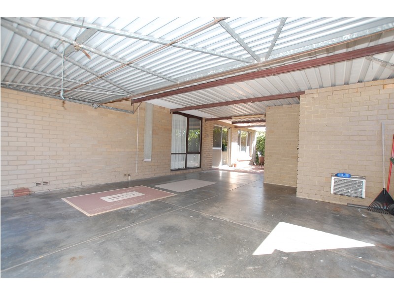 28 Havenvale Crescent, Dianella WA 6059