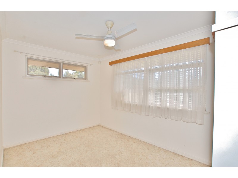 19 Howes Crescent, Dianella WA 6059