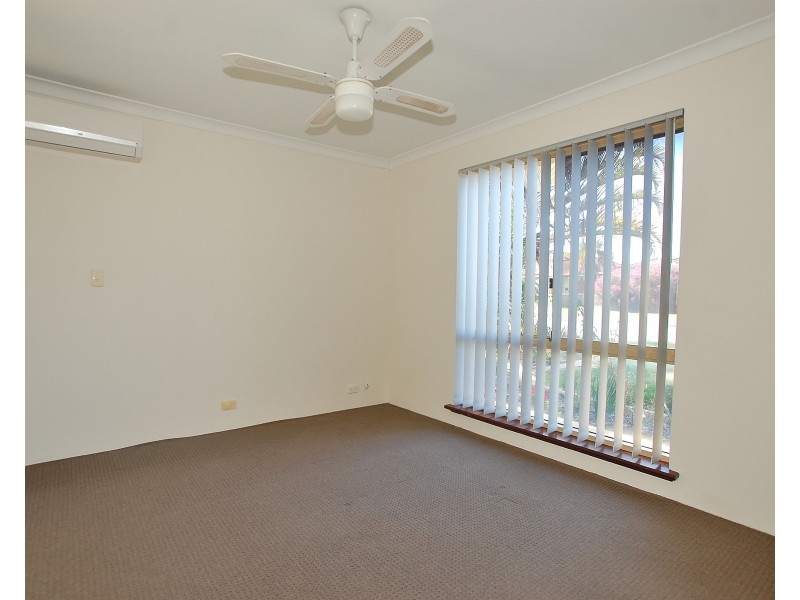 8 Knox Court, Ballajura WA 6066