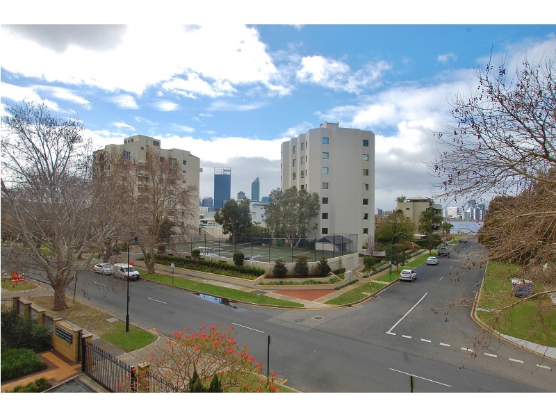 2/29 Mill Point Road, South Perth WA 6151