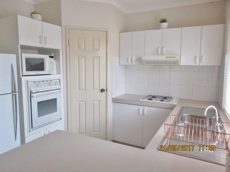 2/16 Avery Avenue, Dianella WA 6059