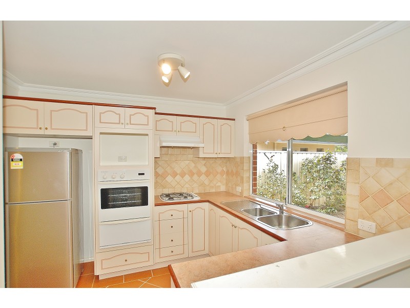 4b Vincent Road, Dianella WA 6059