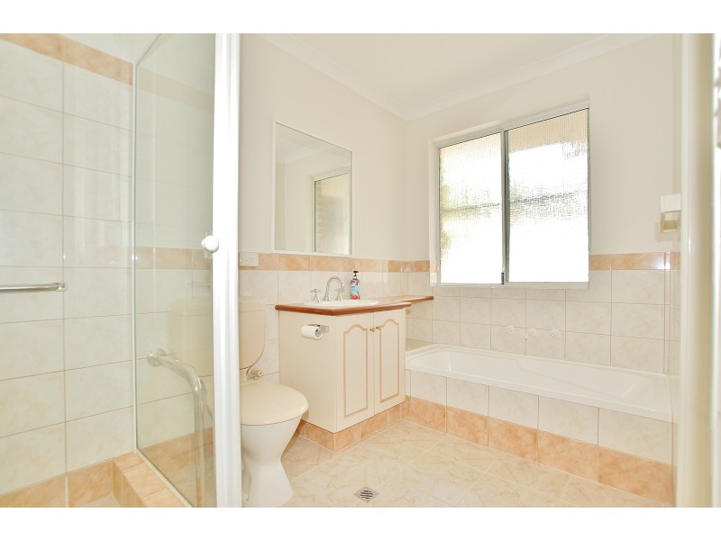 4b Vincent Road, Dianella WA 6059