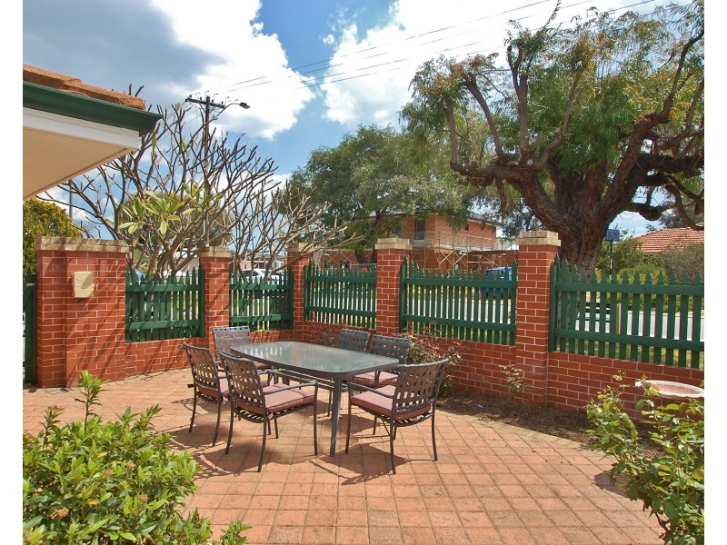 4b Vincent Road, Dianella WA 6059