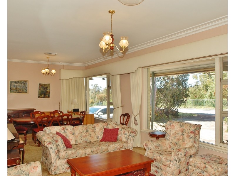 60 Cresswell Road, Dianella WA 6059