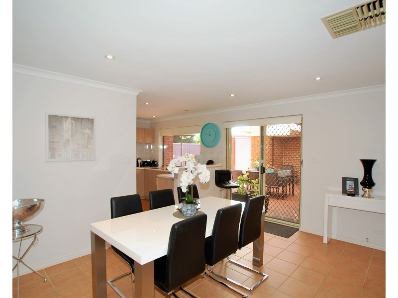 1/62 Moulden Avenue, Yokine WA 6060