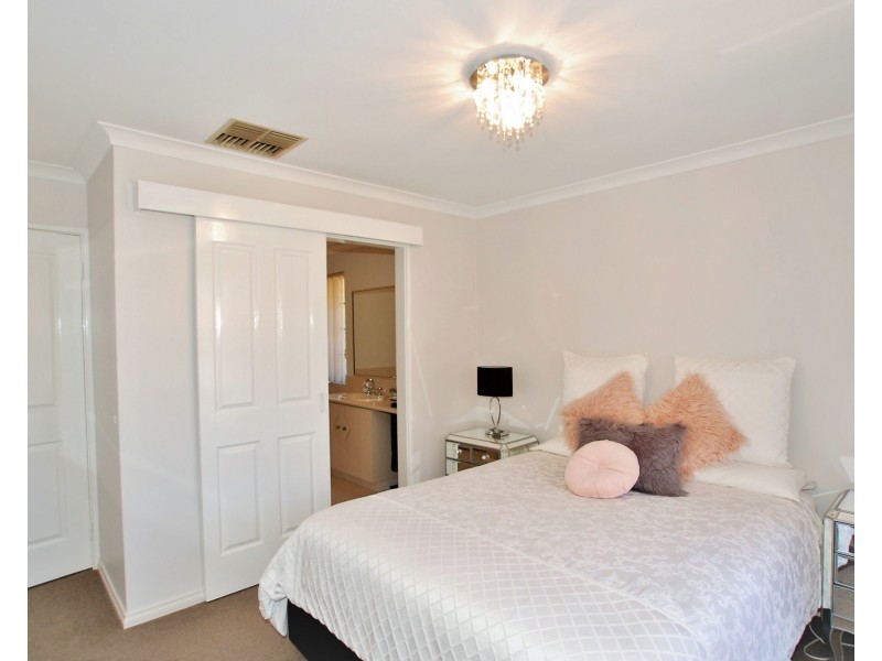 1/62 Moulden Avenue, Yokine WA 6060