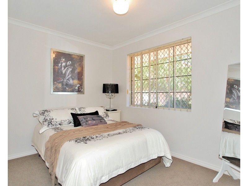 1/62 Moulden Avenue, Yokine WA 6060