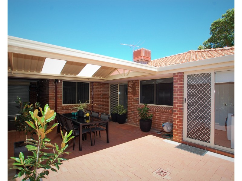 1/62 Moulden Avenue, Yokine WA 6060