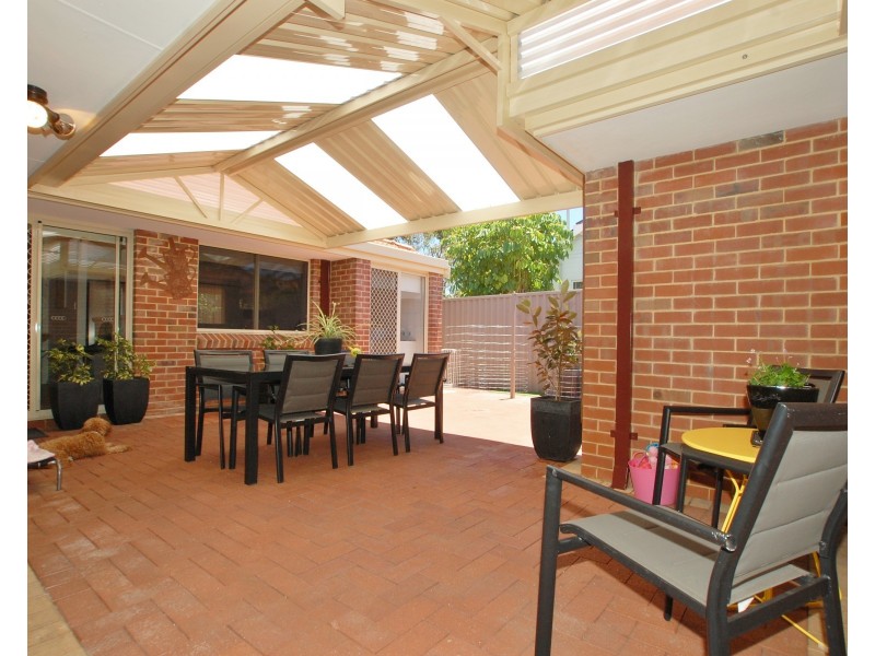 1/62 Moulden Avenue, Yokine WA 6060