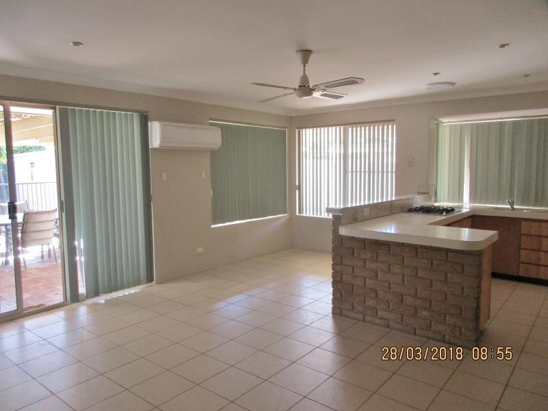 14 Falcon Close, Ballajura WA 6066