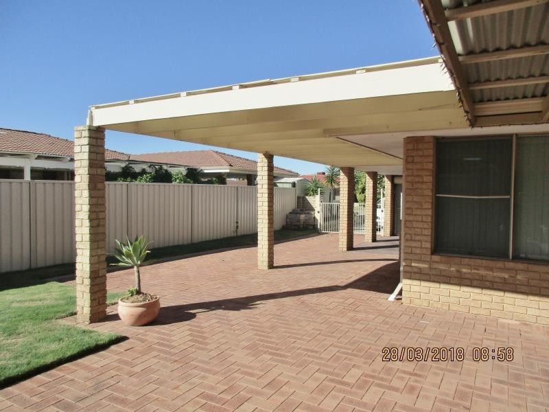 14 Falcon Close, Ballajura WA 6066