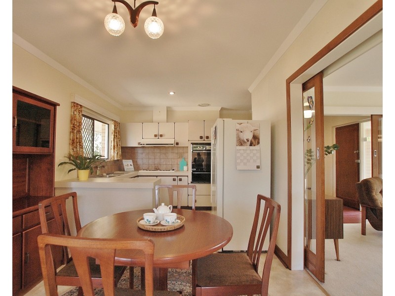 139 Howes Crescent, Dianella WA 6059