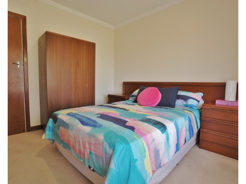 139 Howes Crescent, Dianella WA 6059