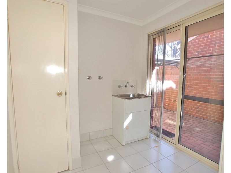 1/33 Golfview Street, Yokine WA 6060