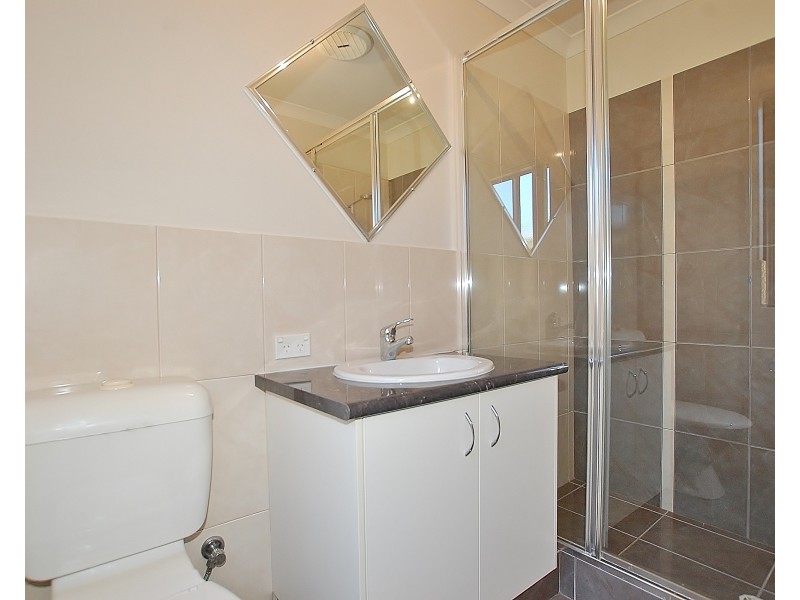 1/4 Havenvale Crescent, Dianella WA 6059