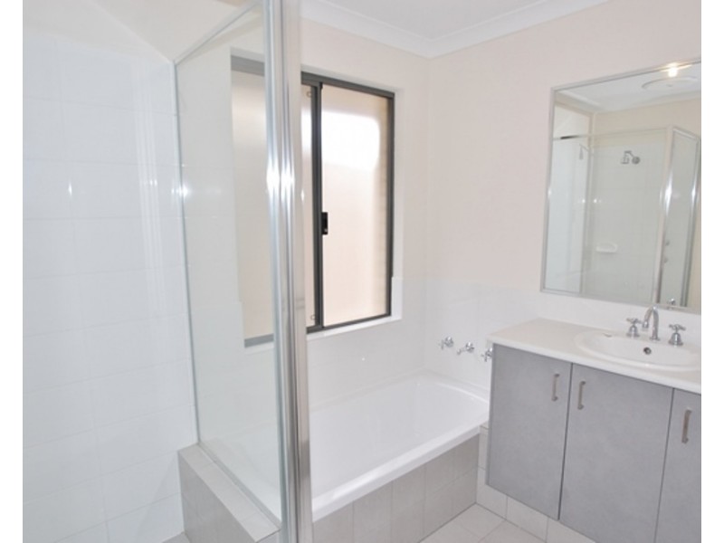 4b Jacqueline Street, Bayswater WA 6053