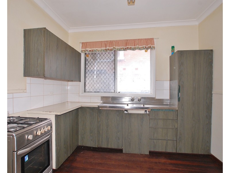 135 Hayes Avenue, Dianella WA 6059