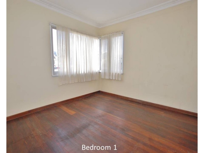 135 Hayes Avenue, Dianella WA 6059